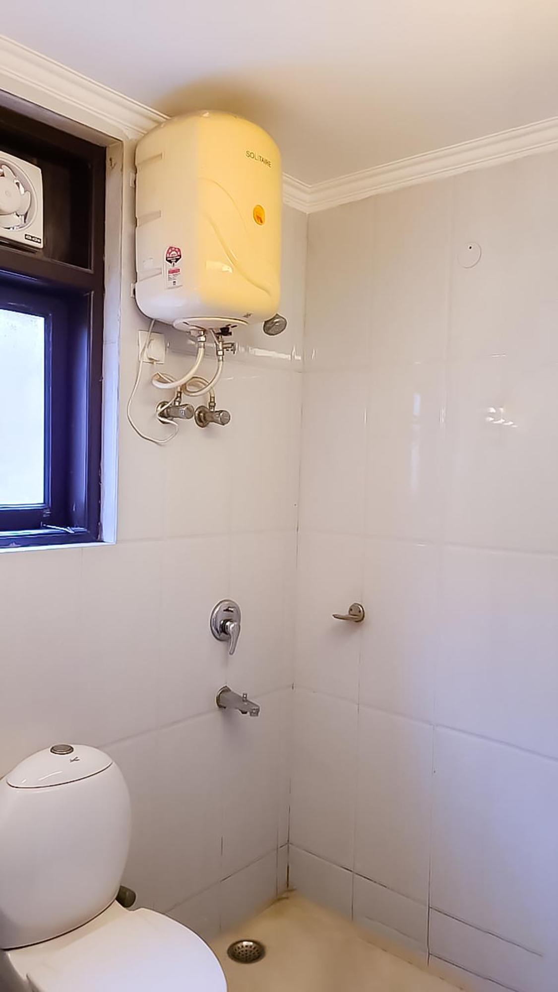 Deluxe Room In Cr Park Yeni Delhi Dış mekan fotoğraf